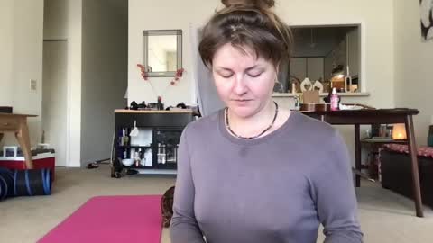 Heidi Brenner - Please check bio for schedule  FAQ online show from 06.04.26