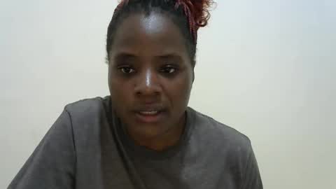 Snapshot of sweet_veebouset chatting on 09.29.25 sweet_veebouset online show from 09.29.25