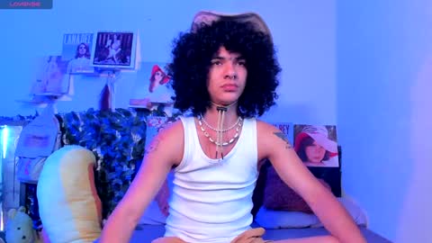 Steven independent model online show from 12.13.24