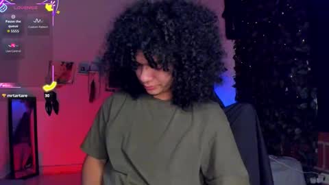 Steven independent model online show from 12.03.25