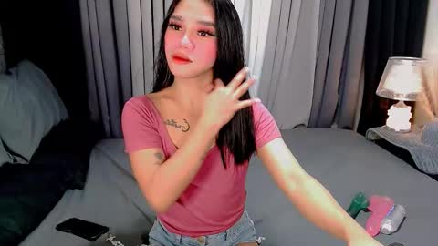 bea takashi  online show from 10.25.25