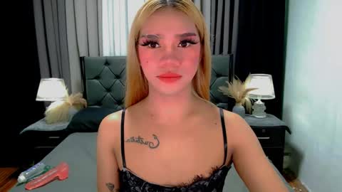 bea takashi  online show from 05.12.26