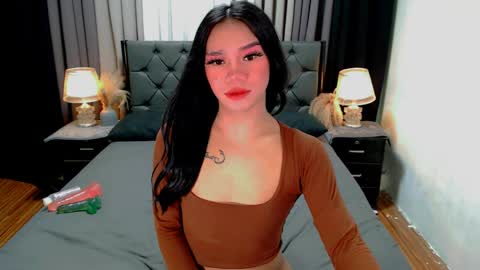 bea takashi  online show from 06.03.26