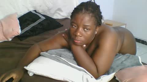Snapshot of sweetafricangal chatting on 01.06.25 NASHA online show from 01.06.25
