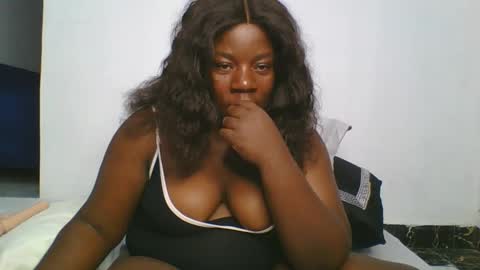 Snapshot of sweetafricangal chatting on 01.17.25 NASHA online show from 01.17.25