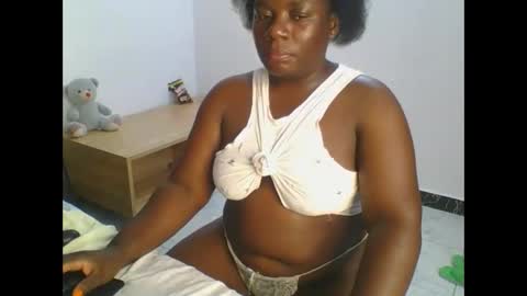 Snapshot of sweetafricangal chatting on 01.29.25 NASHA online show from 01.29.25
