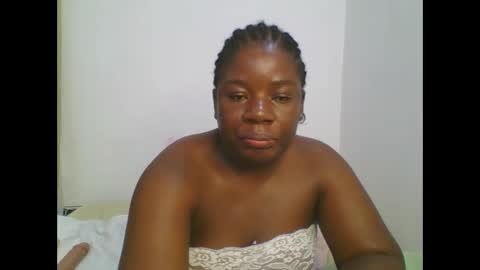 Snapshot of sweetafricangal chatting on 02.08.25 NASHA online show from 02.08.25