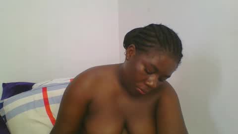 Snapshot of sweetafricangal chatting on 02.10.25 NASHA online show from 02.10.25