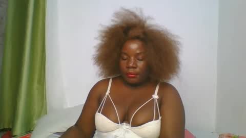 Snapshot of sweetafricangal chatting on 02.19.25 NASHA online show from 02.19.25