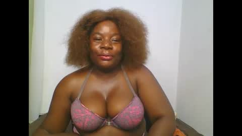 Snapshot of sweetafricangal chatting on 02.25.25 NASHA online show from 02.25.25
