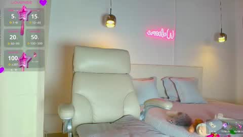 Andrea Cheryl GiLandreagil80 In Instagram online show from 02.19.25