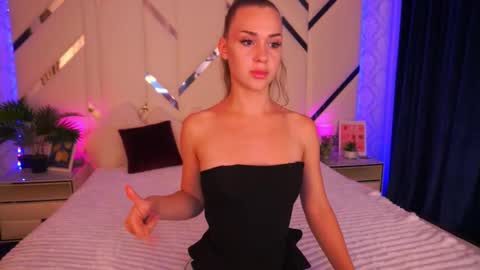 SweetAngellic online show from 09.09.25