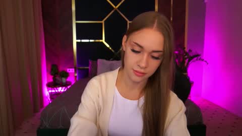 SweetAngellic online show from 09.19.25