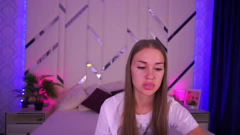 SweetAngellic online show from 11.01.25