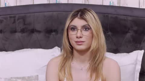 Anisia online show from 03.27.26