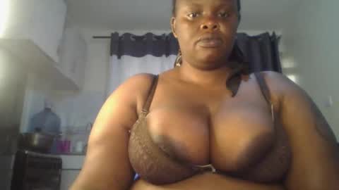 Snapshot of sweetbaby46 chatting on 09.24.25 sweetbaby46 online show from 09.24.25