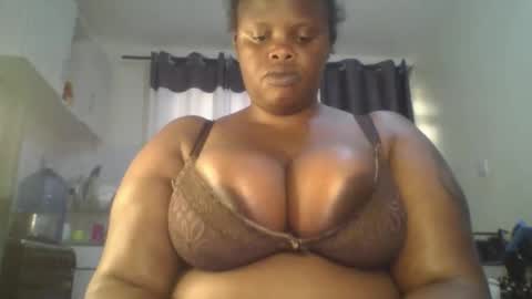 Snapshot of sweetbaby46 chatting on 10.02.25 sweetbaby46 online show from 10.02.25