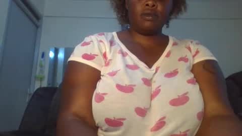 Snapshot of sweetbaby46 chatting on 10.04.25 sweetbaby46 online show from 10.04.25