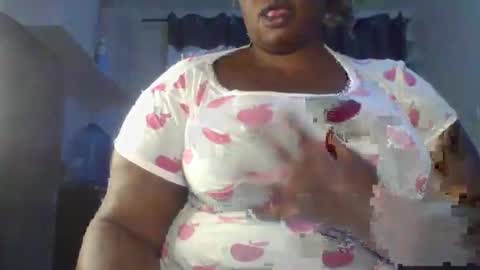 Snapshot of sweetbaby46 chatting on 10.09.25 sweetbaby46 online show from 10.09.25