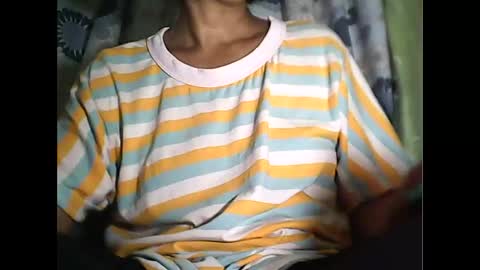 Snapshot of sweetbella24 chatting on 10.26.25 im anne online show from 10.26.25