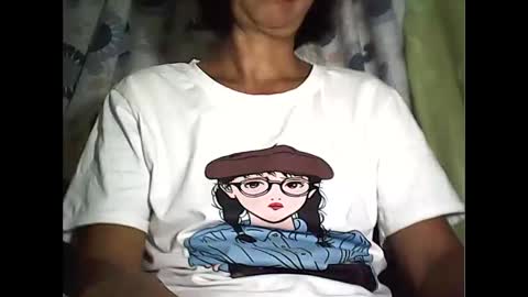 Snapshot of sweetbella24 chatting on 11.13.25 im anne online show from 11.13.25