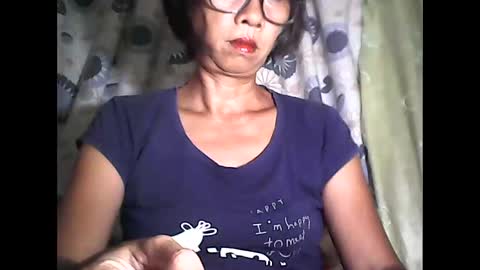 Snapshot of sweetbella24 chatting on 11.27.25 im anne online show from 11.27.25