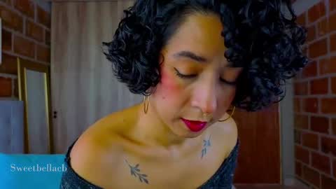 Bella Paz online show from 09.08.25