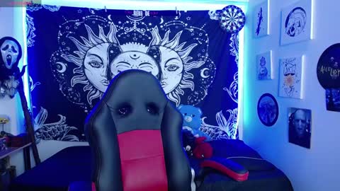 sweetbitter_ online show from 12.20.24