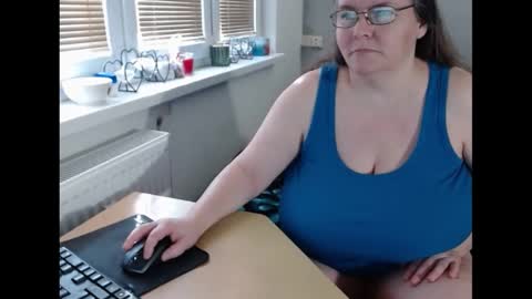 Sweetboobs85h online show from 03.12.25