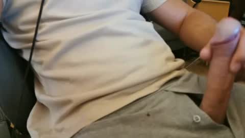 Snapshot of sweetboyperv chatting on 06.23.26 sweetboyperv online show from 06.23.26