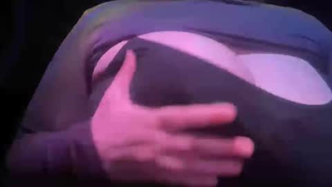 Snapshot of sweetcalciferr chatting on 12.22.25 sweetcalciferr online show from 12.22.25