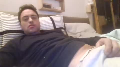 Snapshot of sweetcock19cm chatting on 01.14.25 sweetcock19cm online show from 01.14.25