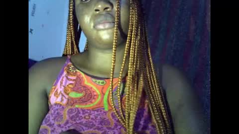 Snapshot of sweetcoochiex chatting on 10.08.25 sweetcoochiex online show from 10.08.25