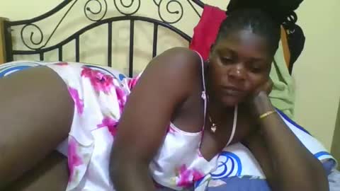 Snapshot of sweetdarkskin chatting on 10.20.25 CLARIS online show from 10.20.25