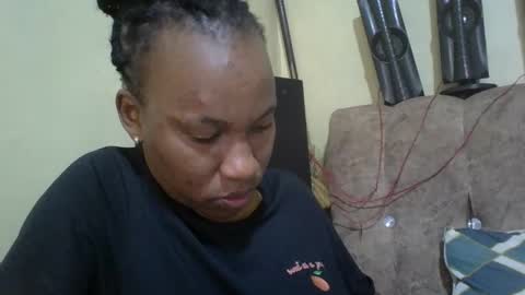 Snapshot of sweetdiva2012 chatting on 10.23.25 sweetdiva2012 online show from 10.23.25