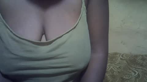 Snapshot of sweetdivah2 chatting on 07.19.26 divinah online show from 07.19.26