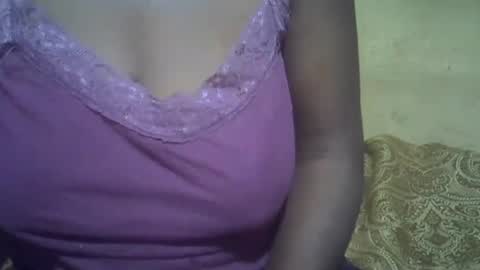 Snapshot of sweetdivah2 chatting on 07.29.26 divinah online show from 07.29.26