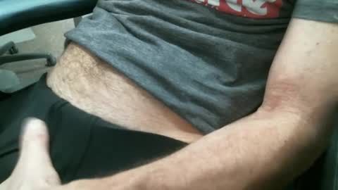 Snapshot of sweetdong chatting on 02.11.25 Stick around its a grower online show from 02.11.25