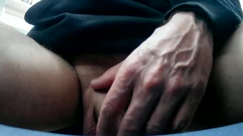 Stick around its a grower online show from 05.12.26