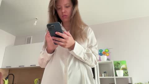 Vicktorious online show from 10.10.25