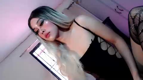 sweetest_bunny online show from 06.09.26