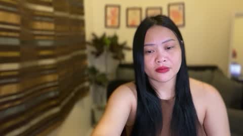 Khaye online show from 11.28.25