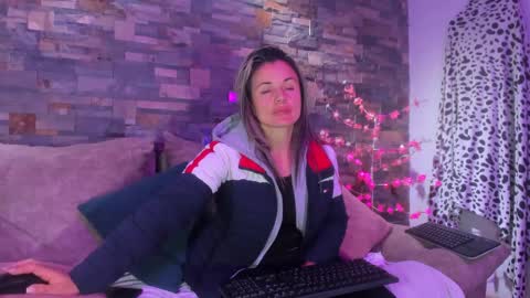 sweef online show from 01.29.25