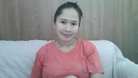 Snapshot of sweetfilipinawet chatting on 04.20.26 Stacy online show from 04.20.26