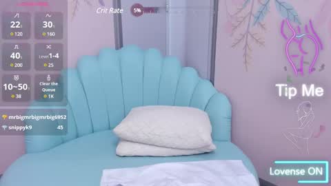 Snapshot of sweetgirl4u_ chatting on 02.14.25 MIA online show from 02.14.25