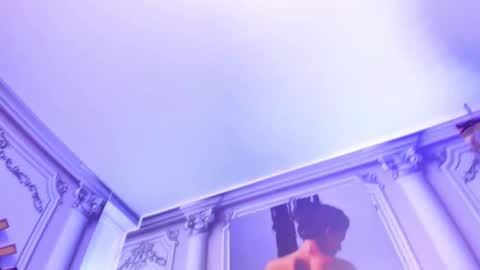 Snapshot of sweetgirl4u_ chatting on 10.25.25 MIA  online show from 10.25.25