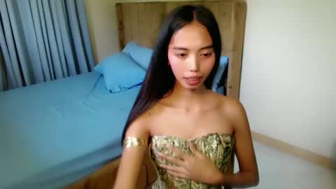 sweetgirl_daphne online show from 04.13.26