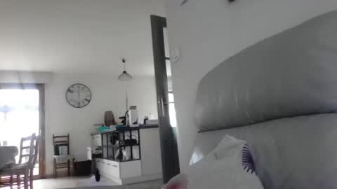 sweetguyss12 online show from 10.31.25