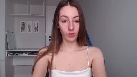 Emma  online show from 11.11.25