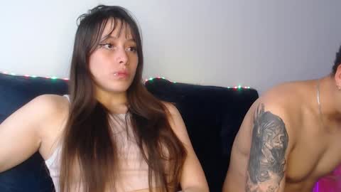 Snapshot of sweethoney22_ chatting on 03.29.26 Sabrina y Eliot online show from 03.29.26